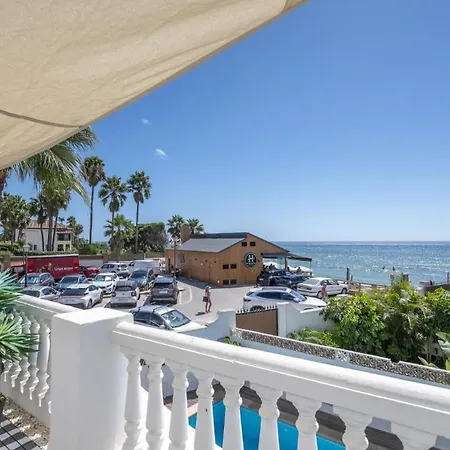 The Cozy By The Sea