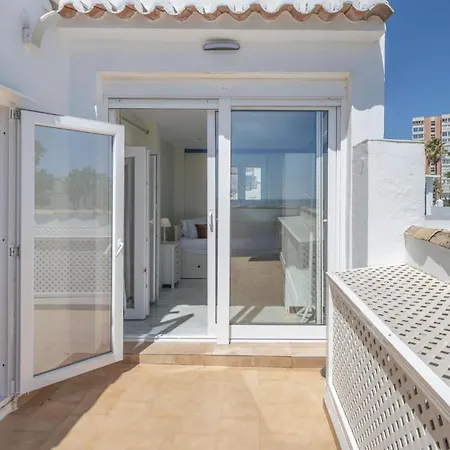 The Cozy By The Sea Marbella